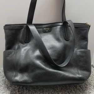 FOSSIL1954 Issue Black Leather Shopper Tote Shoulder Handbag Sydney $250 MSRP